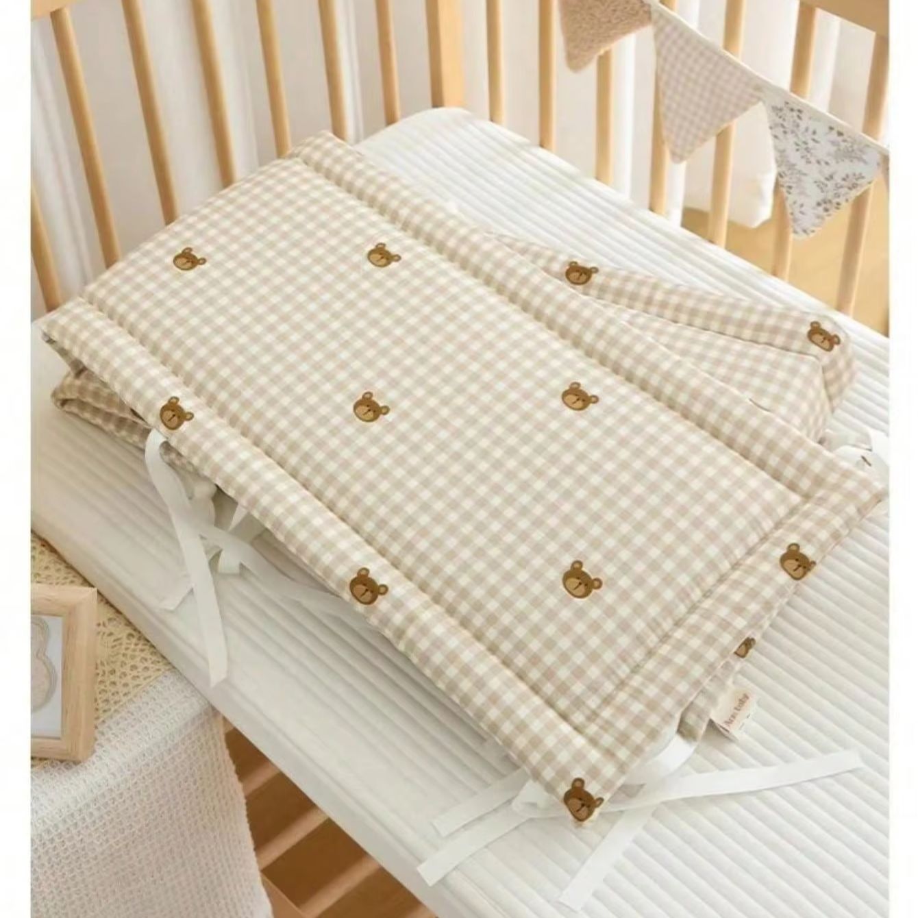 Tour de lit en coton vichy — imprimé oursons – Image 3